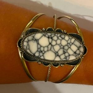 Sterling silver bangle